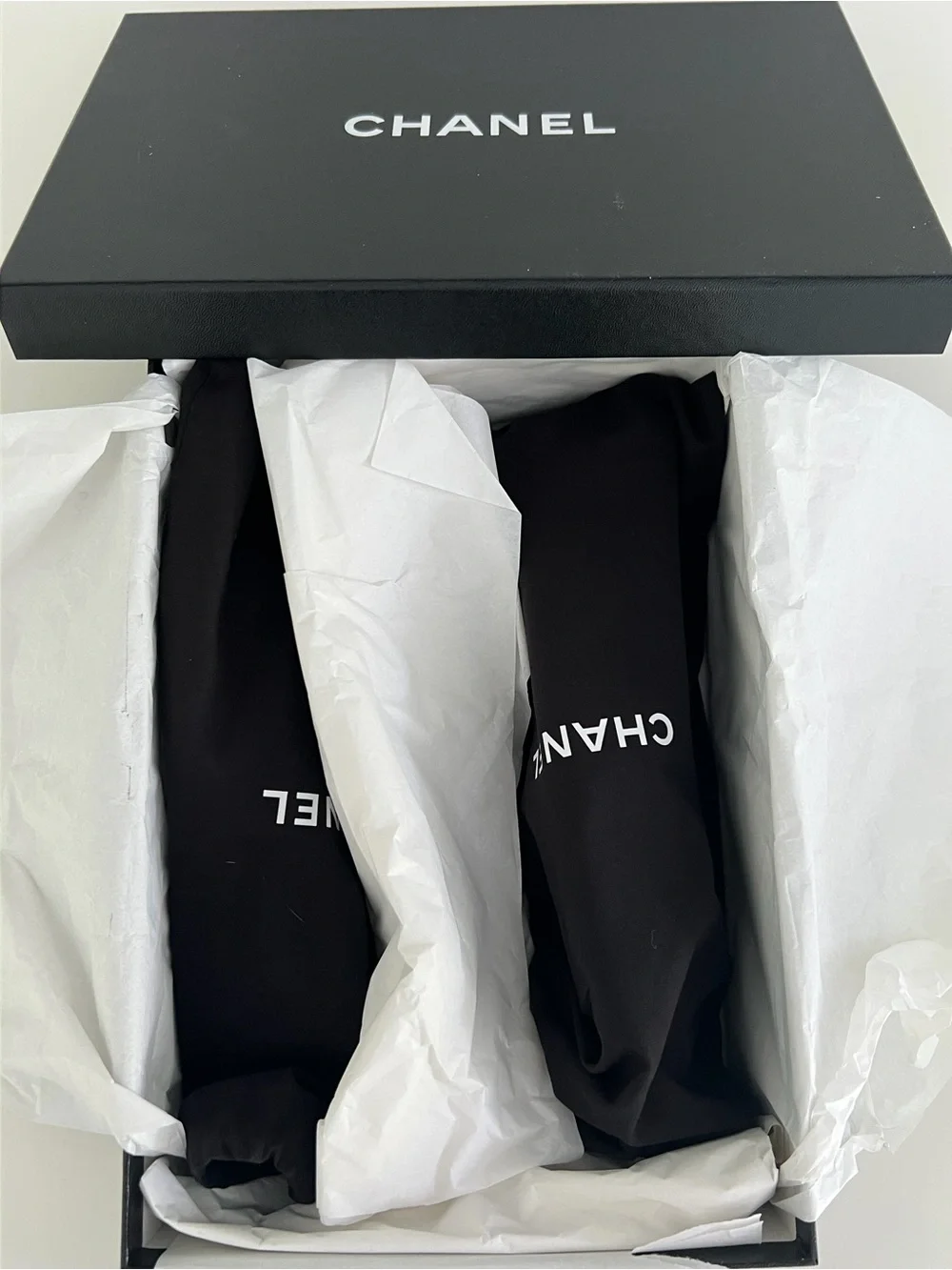CHANEL 25P CC BLACK AND BEIGE RAFFIA BALLET SHOES SIZE IT 38 / US 8 NEW IN BOX!